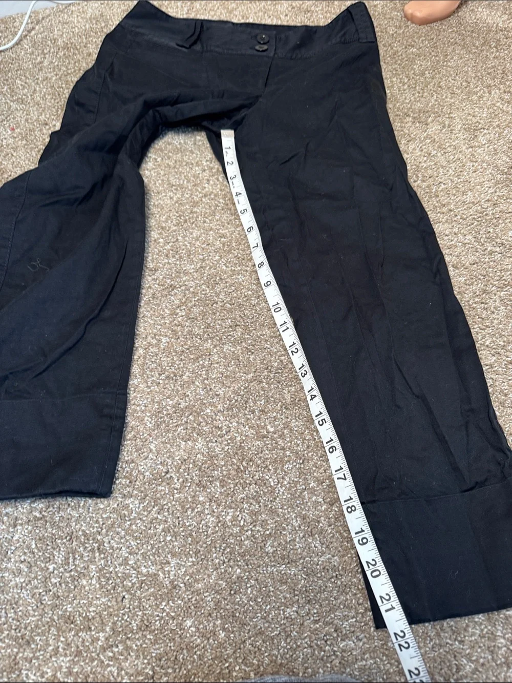 White House Black Market Black Cropped Button-Cuff Pants cotton/spandex SZ 0